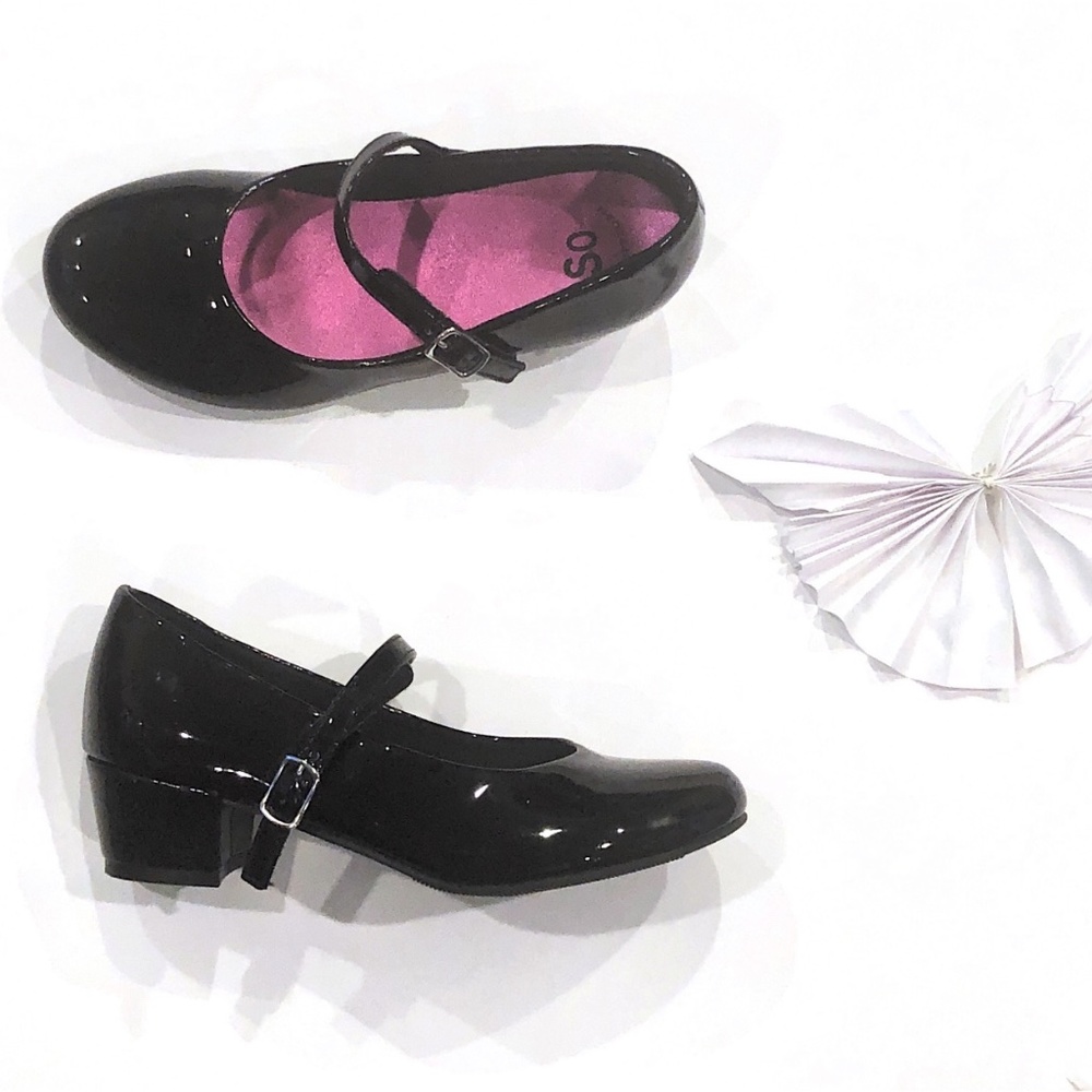 Black Sotrapese "So" Shoes Girls/Kids Size 2~PAPER BUTTERFLY NOT INCLUDED